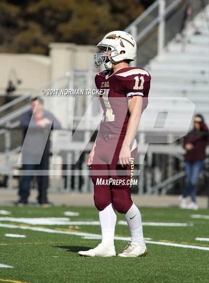 Thumbnail 2 in Hoxie vs St. Paul (KSHSAA 8M D1 Final) photogallery.