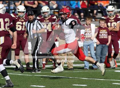 Thumbnail 2 in Hoxie vs St. Paul (KSHSAA 8M D1 Final) photogallery.