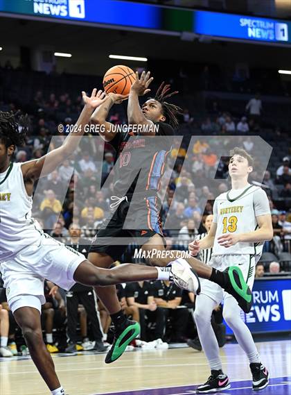 Thumbnail 1 in Chatsworth @ Monterey (CIF State D4 Final) photogallery.
