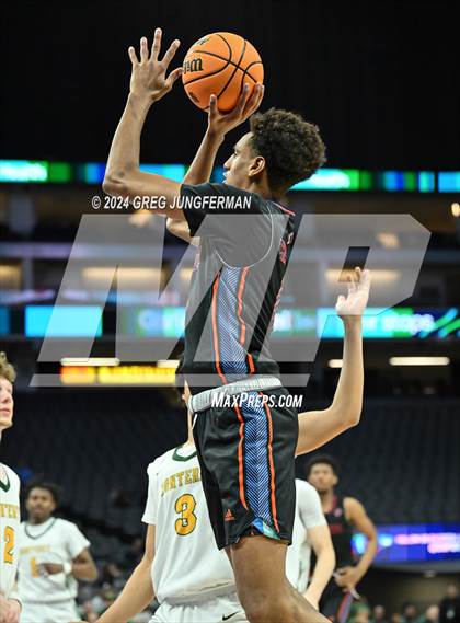 Thumbnail 2 in Chatsworth @ Monterey (CIF State D4 Final) photogallery.