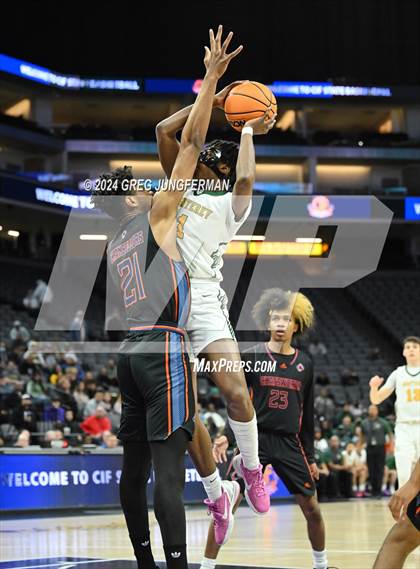 Thumbnail 3 in Chatsworth @ Monterey (CIF State D4 Final) photogallery.