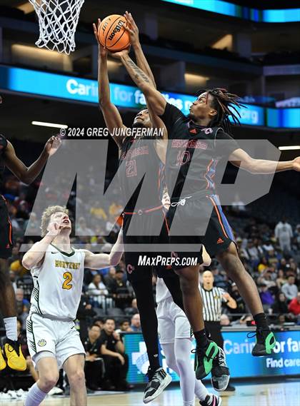 Thumbnail 3 in Chatsworth @ Monterey (CIF State D4 Final) photogallery.