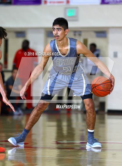 Thumbnail 1 in Bishop Montgomery vs. Redondo Union (Ryse Williams Pac Shores Tournament) photogallery.