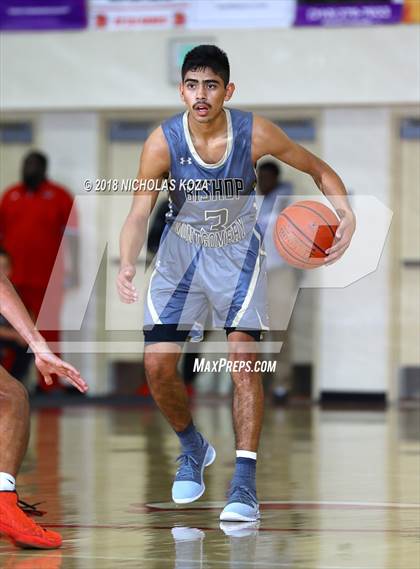 Thumbnail 3 in Bishop Montgomery vs. Redondo Union (Ryse Williams Pac Shores Tournament) photogallery.