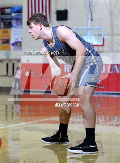 Thumbnail 2 in Bishop Montgomery vs. Redondo Union (Ryse Williams Pac Shores Tournament) photogallery.