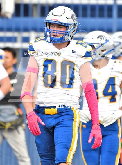 Thumbnail 2 in Pahranagat Valley vs Tonopah (NIAA 1A Final) photogallery.