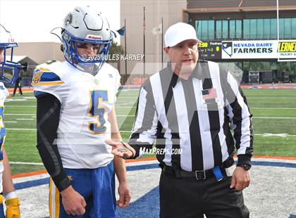 Thumbnail 1 in Pahranagat Valley vs Tonopah (NIAA 1A Final) photogallery.