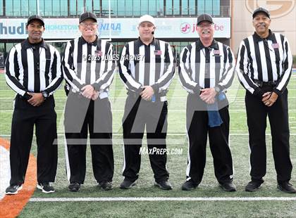 Thumbnail 1 in Pahranagat Valley vs Tonopah (NIAA 1A Final) photogallery.