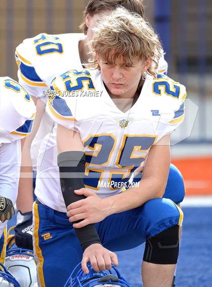 Thumbnail 1 in Pahranagat Valley vs Tonopah (NIAA 1A Final) photogallery.