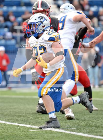 Thumbnail 1 in Pahranagat Valley vs Tonopah (NIAA 1A Final) photogallery.