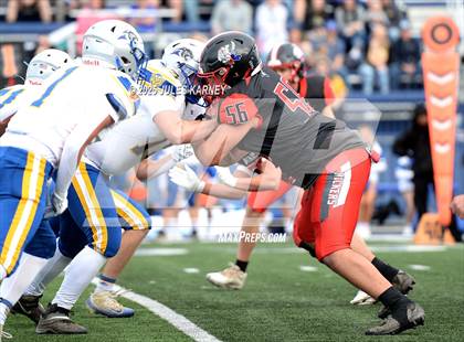 Thumbnail 3 in Pahranagat Valley vs Tonopah (NIAA 1A Final) photogallery.