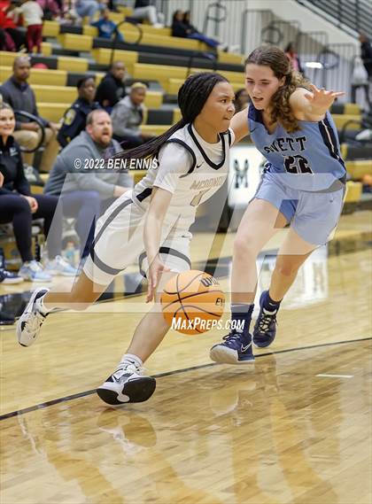 Thumbnail 3 in Lovett @ McDonough photogallery.