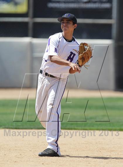 Thumbnail 2 in Rio Mesa @ Hoover photogallery.