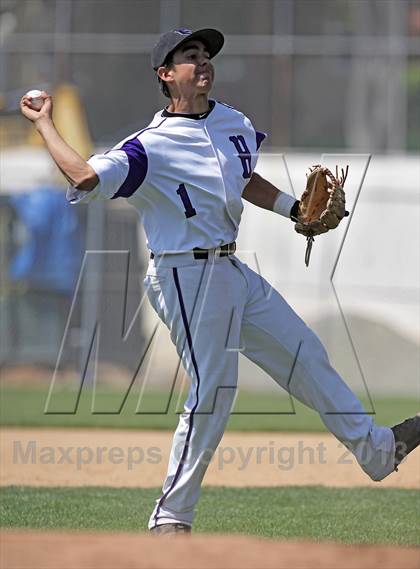 Thumbnail 1 in Rio Mesa @ Hoover photogallery.