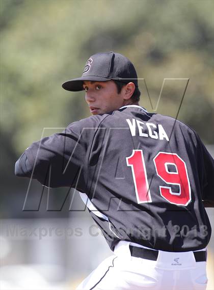 Thumbnail 2 in Rio Mesa @ Hoover photogallery.