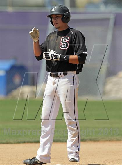 Thumbnail 1 in Rio Mesa @ Hoover photogallery.