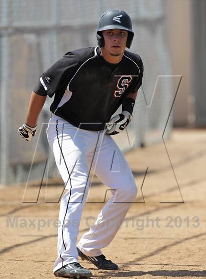 Thumbnail 3 in Rio Mesa @ Hoover photogallery.