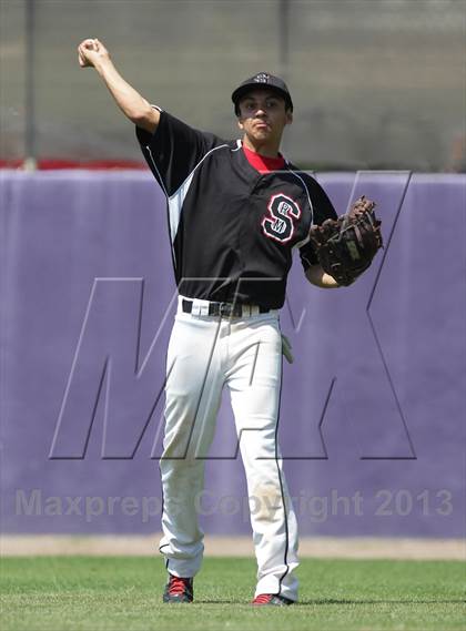Thumbnail 3 in Rio Mesa @ Hoover photogallery.