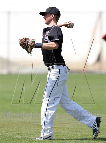 Thumbnail 3 in Rio Mesa @ Hoover photogallery.