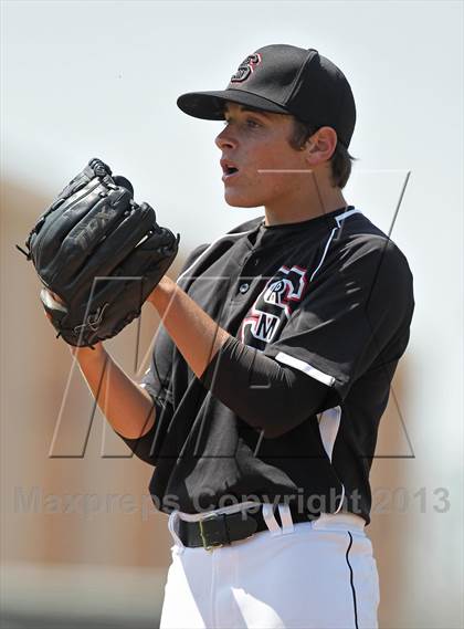 Thumbnail 3 in Rio Mesa @ Hoover photogallery.