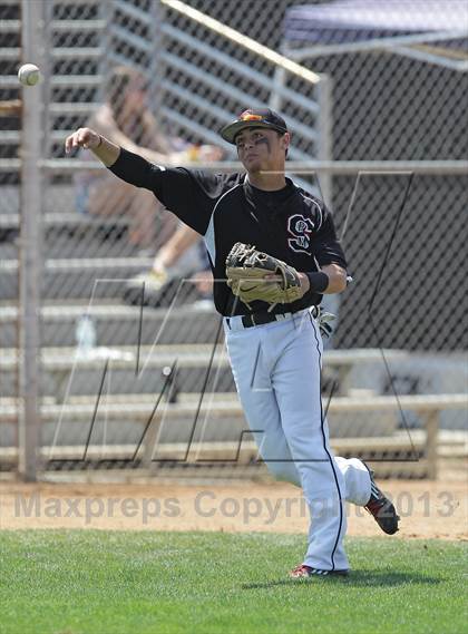 Thumbnail 1 in Rio Mesa @ Hoover photogallery.