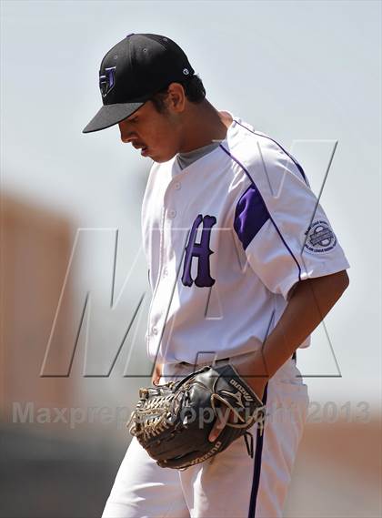 Thumbnail 1 in Rio Mesa @ Hoover photogallery.