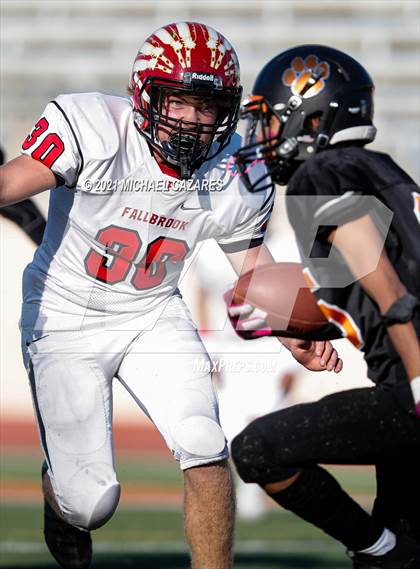 Thumbnail 3 in Escondido vs. Fallbrook photogallery.
