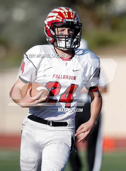 Thumbnail 3 in Escondido vs. Fallbrook photogallery.