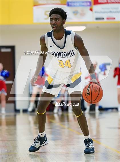 Thumbnail 1 in Mooresville vs. Plainfield (IHSAA 4A Sectional Semifinal) photogallery.