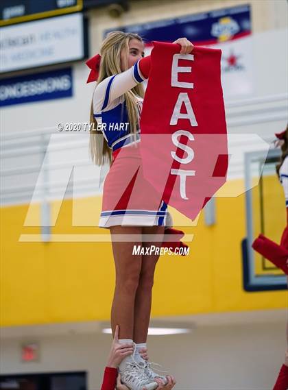 Thumbnail 1 in Mooresville vs. Plainfield (IHSAA 4A Sectional Semifinal) photogallery.