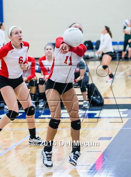Thumbnail 3 in Clearwater Central Catholic vs. Northside Christian (Berkeley JV Tournament) photogallery.