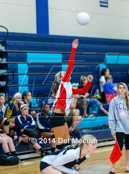 Thumbnail 3 in Clearwater Central Catholic vs. Northside Christian (Berkeley JV Tournament) photogallery.