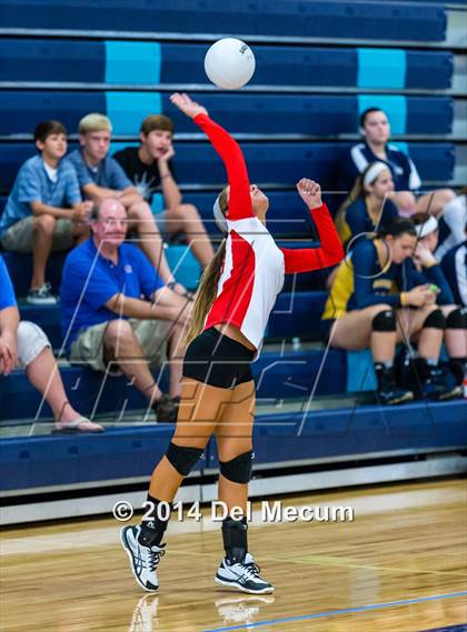 Thumbnail 1 in Clearwater Central Catholic vs. Northside Christian (Berkeley JV Tournament) photogallery.