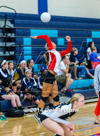Thumbnail 2 in Clearwater Central Catholic vs. Northside Christian (Berkeley JV Tournament) photogallery.