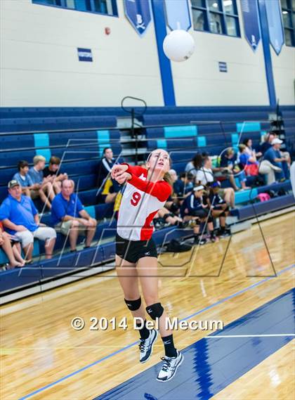 Thumbnail 3 in Clearwater Central Catholic vs. Northside Christian (Berkeley JV Tournament) photogallery.