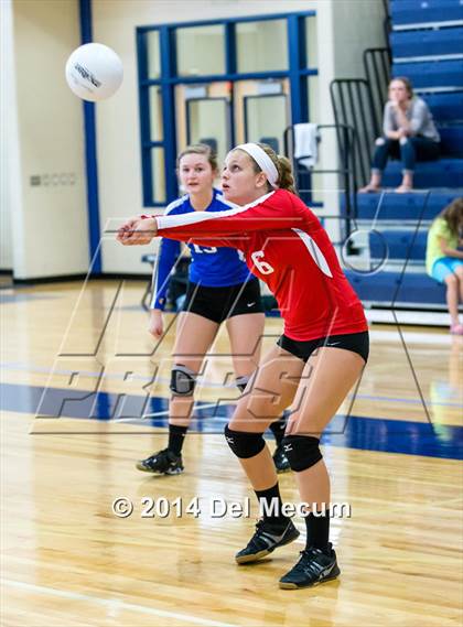 Thumbnail 2 in Clearwater Central Catholic vs. Northside Christian (Berkeley JV Tournament) photogallery.