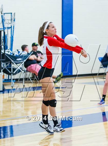 Thumbnail 1 in Clearwater Central Catholic vs. Northside Christian (Berkeley JV Tournament) photogallery.