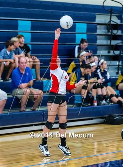 Thumbnail 2 in Clearwater Central Catholic vs. Northside Christian (Berkeley JV Tournament) photogallery.
