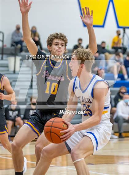 Thumbnail 2 in Nebraska City @ Wahoo photogallery.