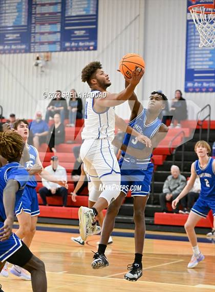Thumbnail 2 in Canterbury vs East Lake (Sun Bash Tourney) photogallery.