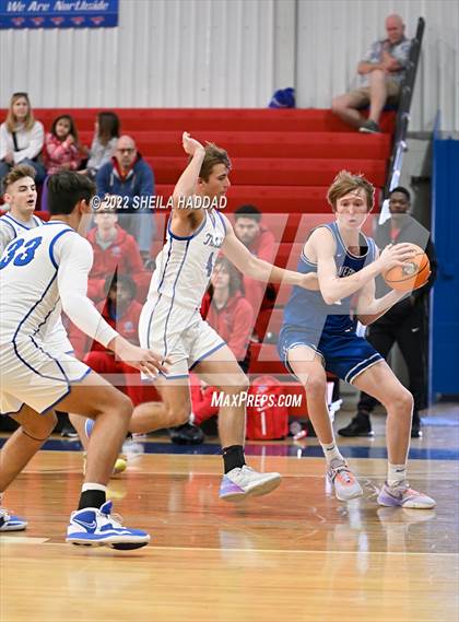 Thumbnail 1 in Canterbury vs East Lake (Sun Bash Tourney) photogallery.