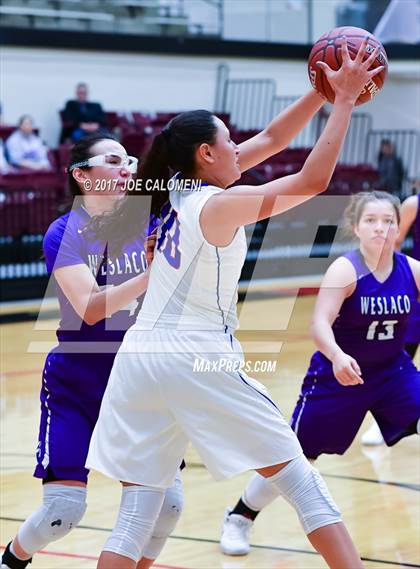 Thumbnail 2 in Weslaco vs Edinburg (NEISD Invitational) photogallery.