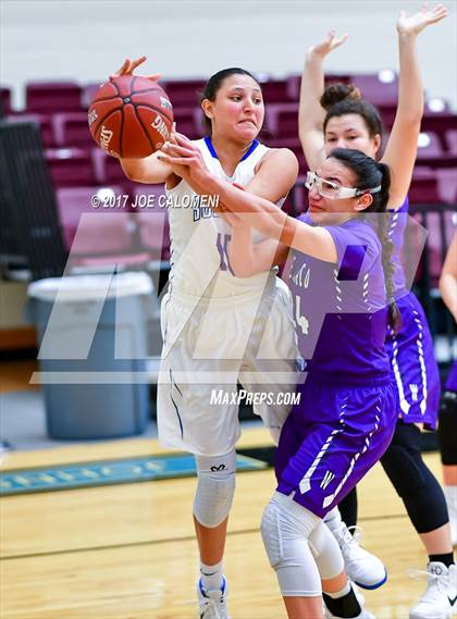 Thumbnail 1 in Weslaco vs Edinburg (NEISD Invitational) photogallery.