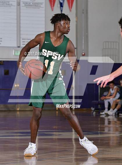 Thumbnail 2 in St. Patrick-St. Vincent vs. Pleasant Valley (St. Hope Elite Classic) photogallery.