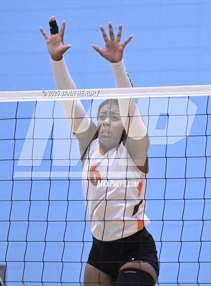 Thumbnail 1 in Powdersville vs Mauldin (Dorman Tournament of Champions) photogallery.