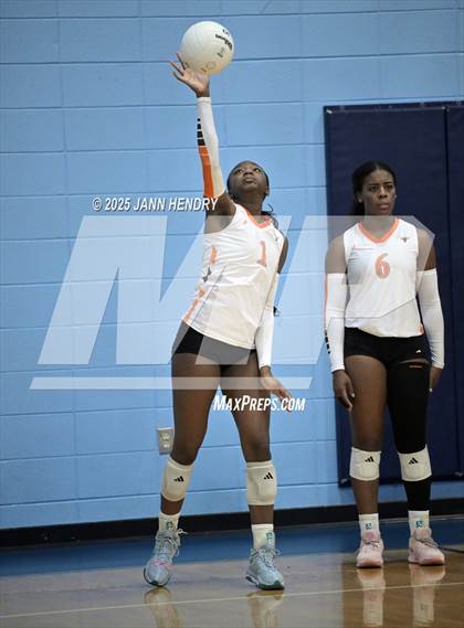 Thumbnail 1 in Powdersville vs Mauldin (Dorman Tournament of Champions) photogallery.