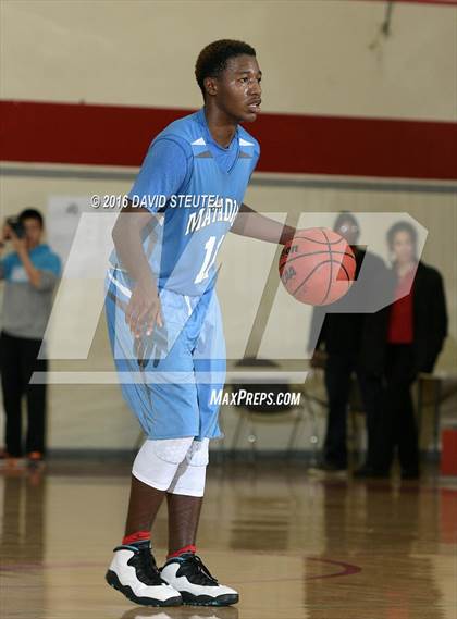 Thumbnail 2 in Mira Loma vs. Sacramento Country Day (Viking Classic) photogallery.