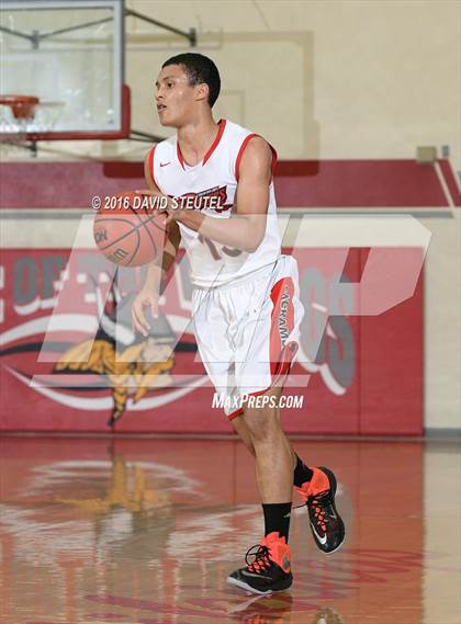 Thumbnail 3 in Mira Loma vs. Sacramento Country Day (Viking Classic) photogallery.