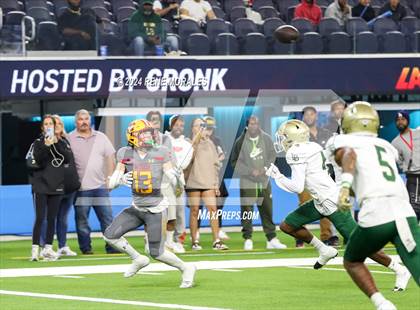 Thumbnail 3 in Long Beach Poly vs Mission Viejo photogallery.