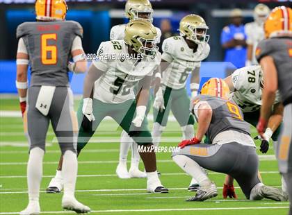 Thumbnail 3 in Long Beach Poly vs Mission Viejo photogallery.